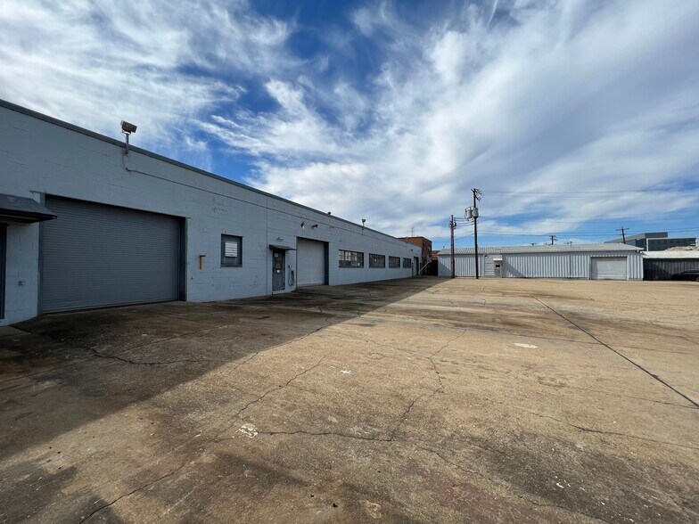 6611 Iron Pl, Springfield, VA à louer - Photo de l’immeuble – Image 2 sur 4