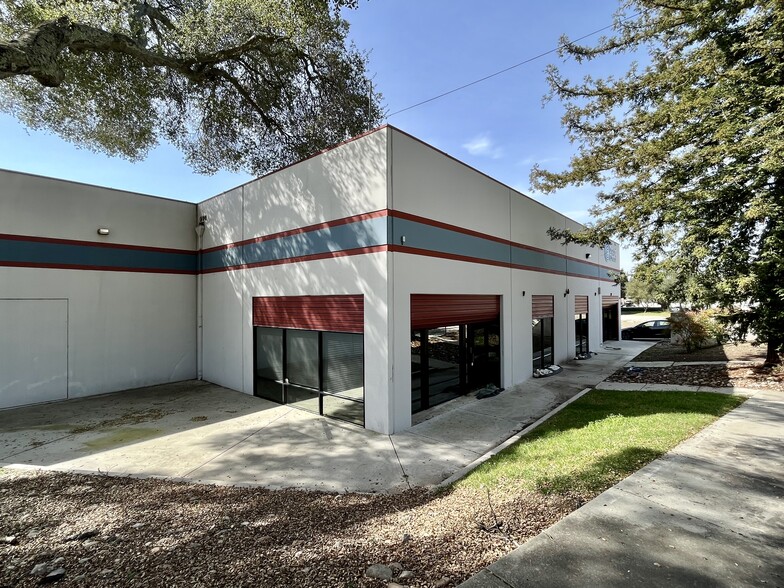 3100 El Camino Real, Atascadero, CA à louer - Photo de l’immeuble – Image 2 sur 46