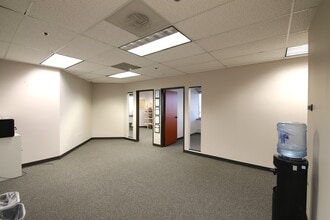 6855 S Havana St, Centennial, CO à louer Photo intérieure– Image 2 sur 5