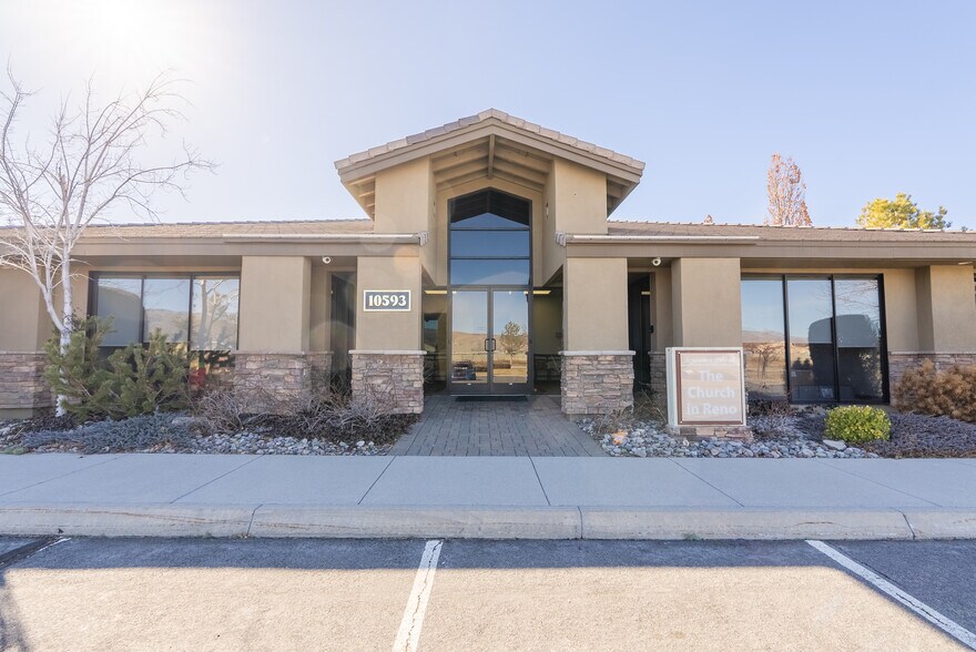 10593 Double R Blvd, Reno, NV à vendre - Photo de l’immeuble – Image 2 sur 18