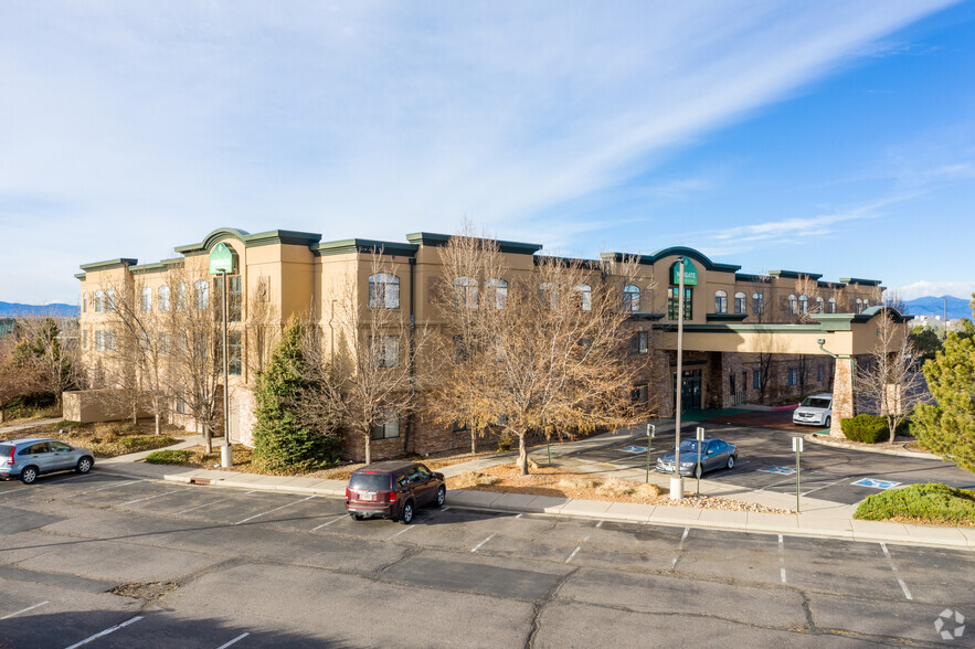 8000 E Peakview Ave, Greenwood Village, CO à vendre - Photo de l’immeuble – Image 2 sur 18