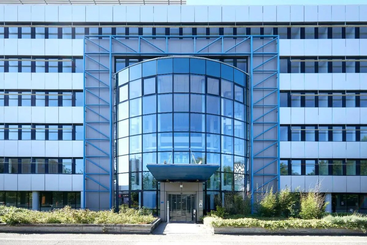 Bureau dans Aubervilliers à louer Photo de l’immeuble– Image 1 sur 7