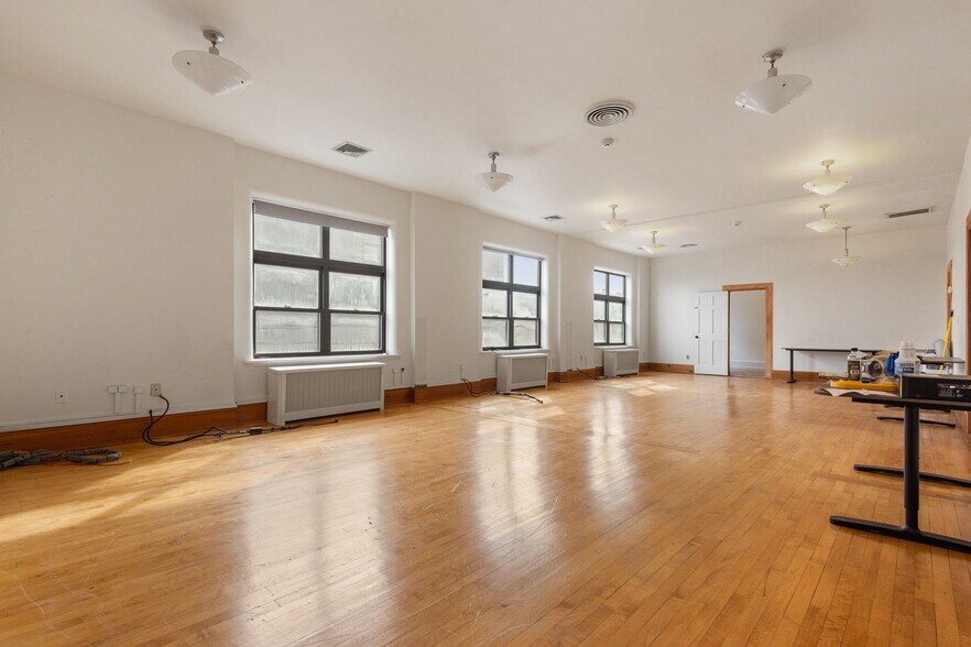 37-39 N Broadway, Nyack, NY à louer - Photo de l’immeuble – Image 2 sur 17