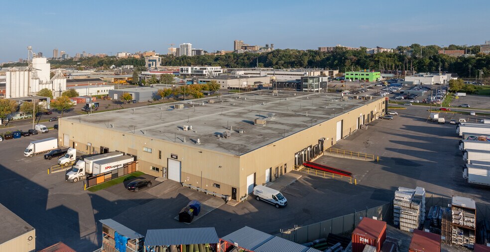 1670 Rue Semple, Québec, QC à louer - Photo de l’immeuble – Image 3 sur 3