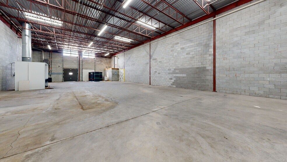 3400 Boul Losch, Longueuil, QC à louer - Numérisation 3D Matterport – Image 2 sur 18