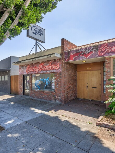 4708 W Magnolia Blvd, Burbank, CA à vendre - Photo de l’immeuble – Image 3 sur 40