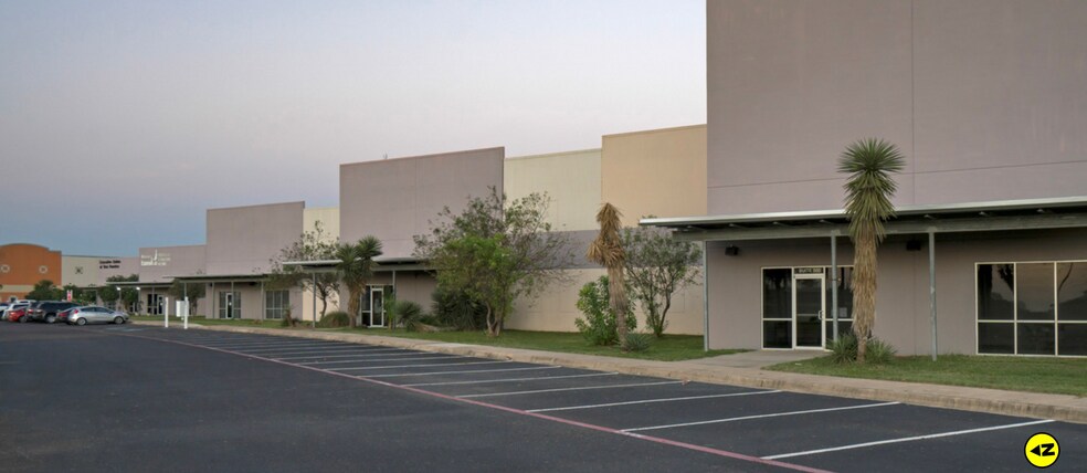 1501 N International Blvd, Hidalgo, TX à louer - Photo de l’immeuble – Image 3 sur 5