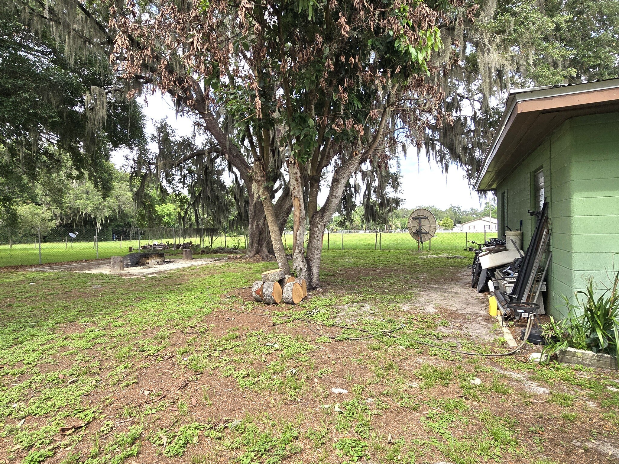 912 Pearl Mary Cir, Plant City, FL à vendre Photo de l’immeuble– Image 1 sur 14