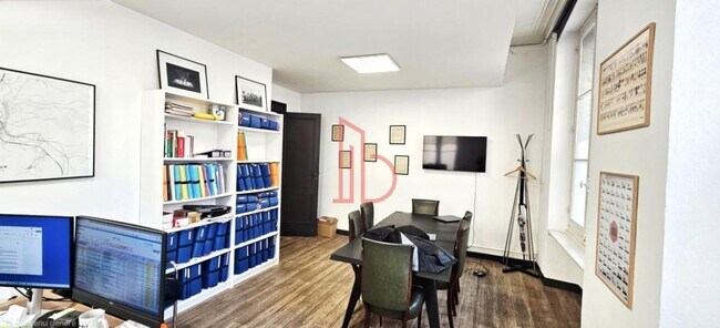 Plus de détails pour Bureau à louer