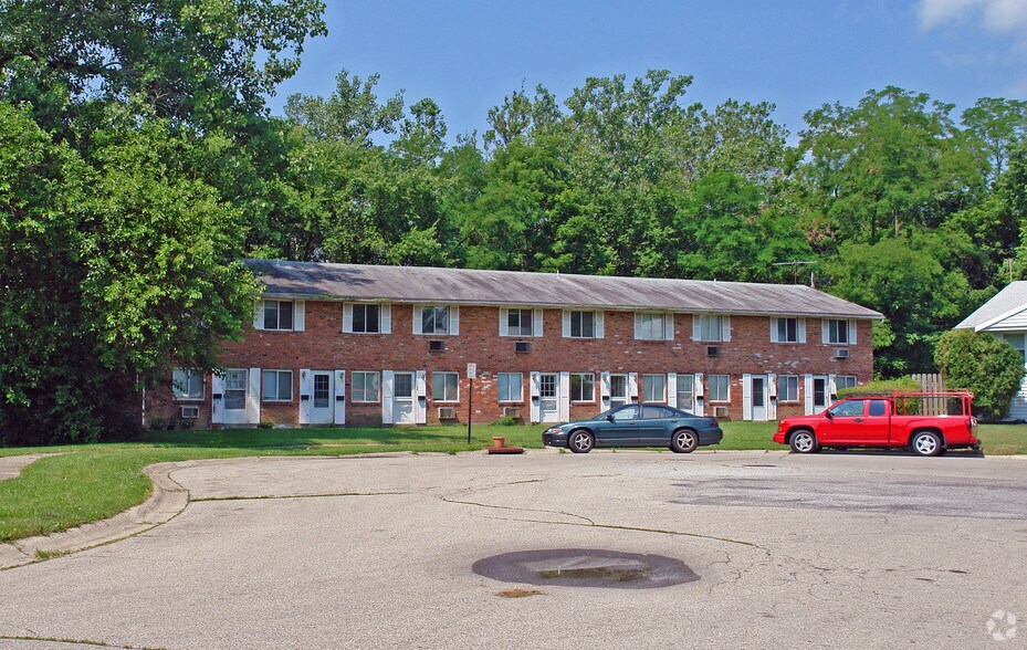 1124 Case Ct, Miamisburg, OH à vendre - Photo de l’immeuble – Image 2 sur 55