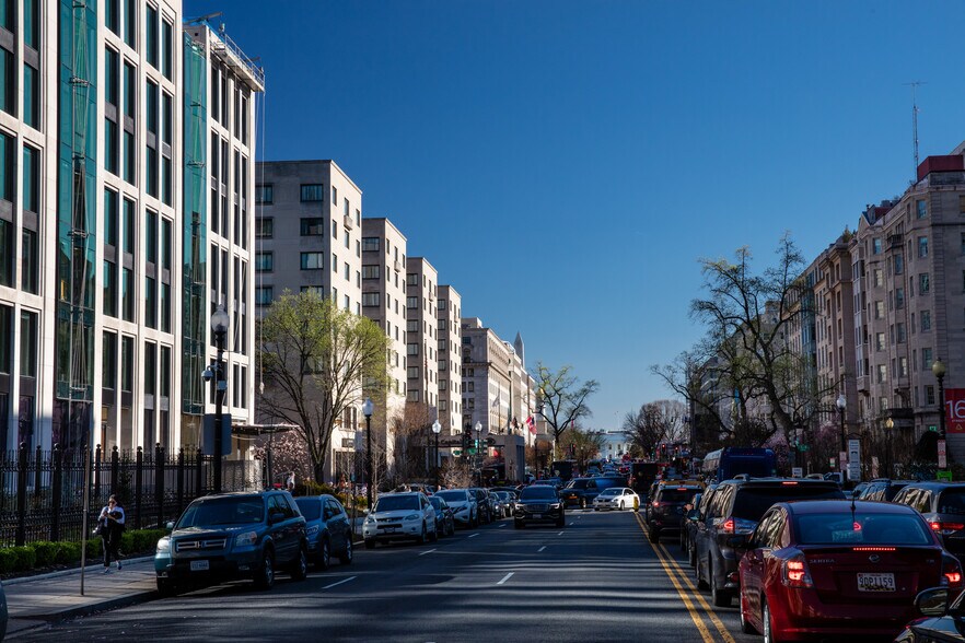 1101 16th St NW, Washington, DC à louer - Photo de l’immeuble – Image 3 sur 16