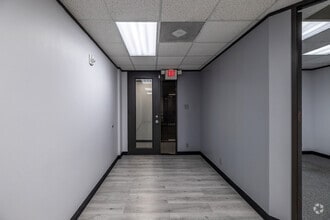 8203 Willow Place Dr S, Houston, TX à louer Photo intérieure– Image 2 sur 4