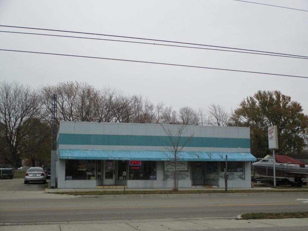 24 S Beechtree St, Grand Haven, MI à vendre Photo principale– Image 1 sur 11