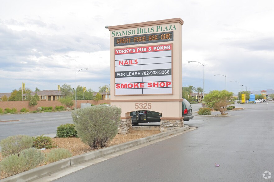 5375 S Fort Apache Rd, Las Vegas, NV à louer - Photo de l’immeuble – Image 2 sur 7