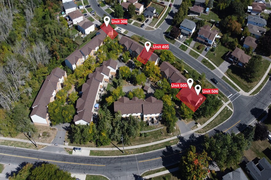 Four Fully Leased Condo Townhomes portefeuille de 4 biens à vendre sur LoopNet.fr - Aérien – Image 3 sur 5
