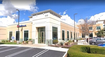 368 E Vanderbilt Way, San Bernardino, CA à louer Photo de l’immeuble– Image 1 sur 13