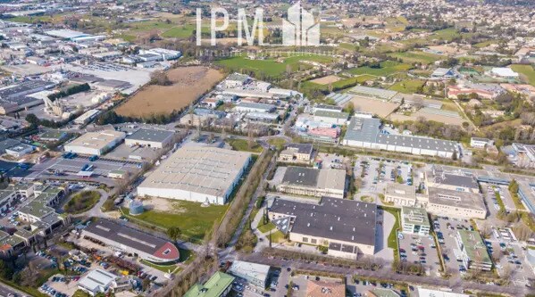 Local commercial dans Aubagne à louer Aérien– Image 1 sur 6