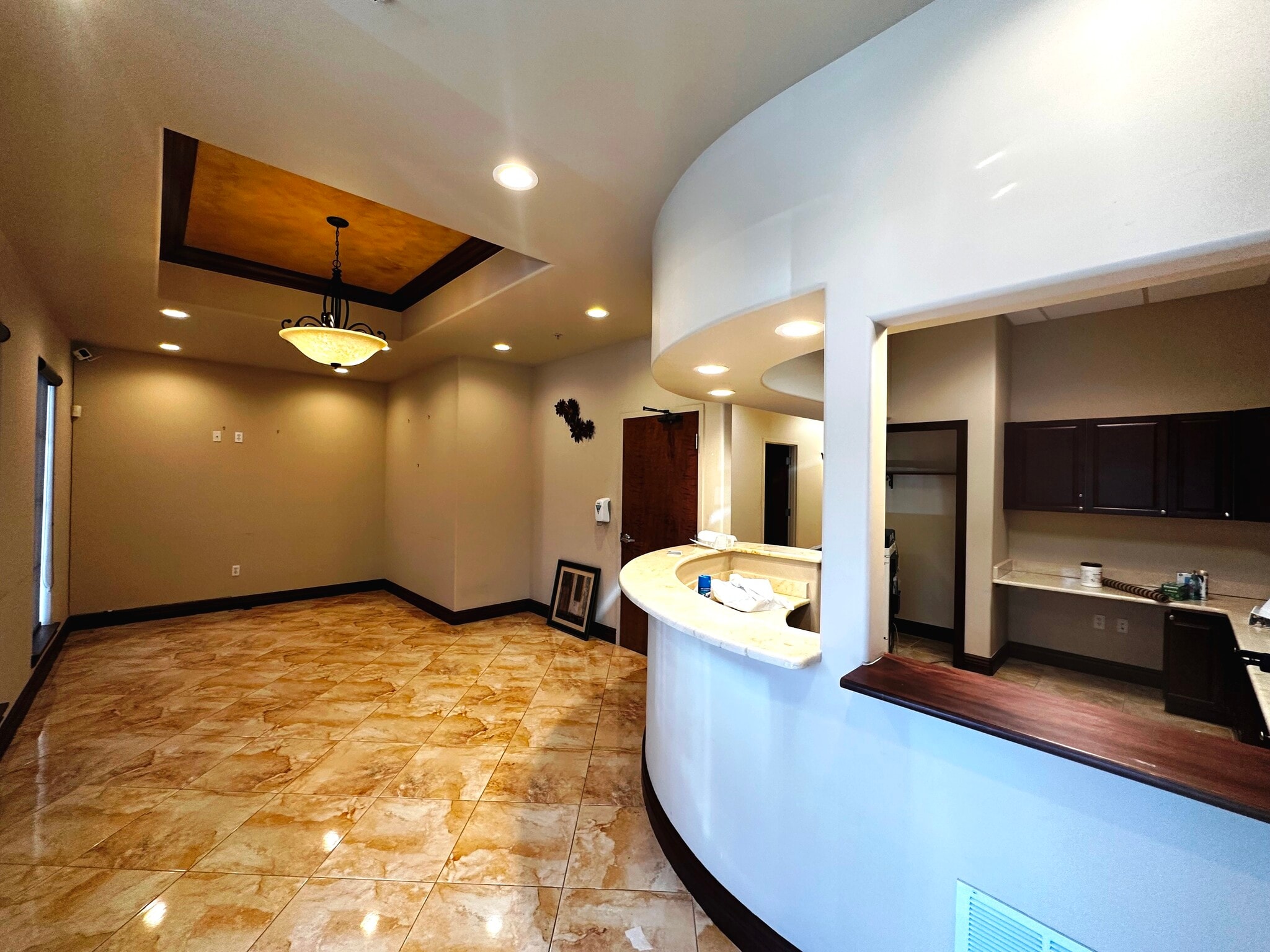 14131 Metropolis Ave, Fort Myers, FL à louer Photo intérieure– Image 1 sur 7
