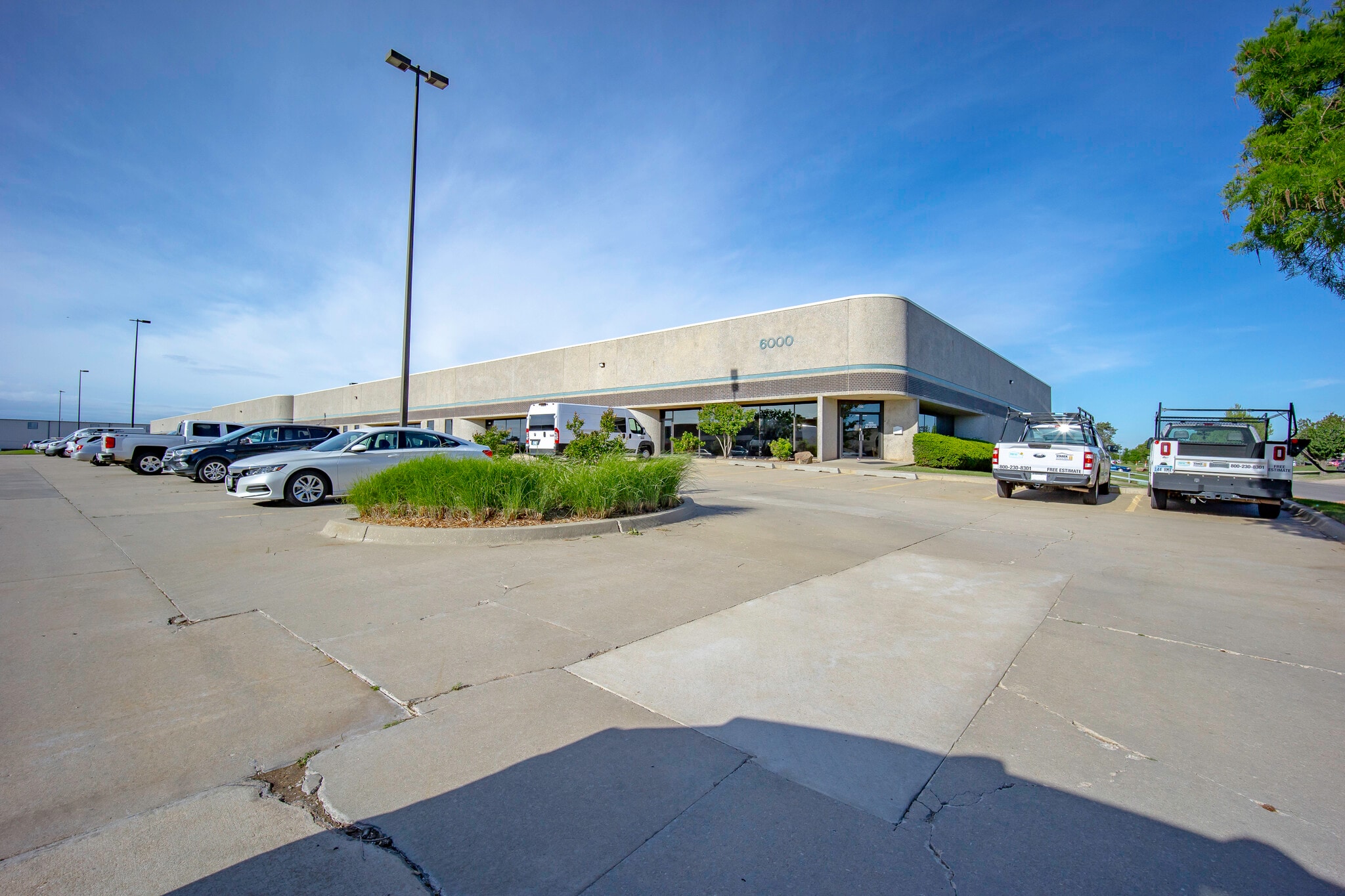 6100 NW 2nd St, Oklahoma City, OK à louer Photo intérieure– Image 1 sur 5