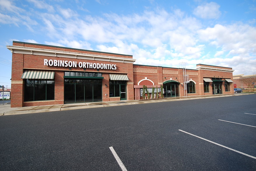 2514 Cuthbertson Rd, Waxhaw, NC à louer - Photo principale – Image 1 sur 4