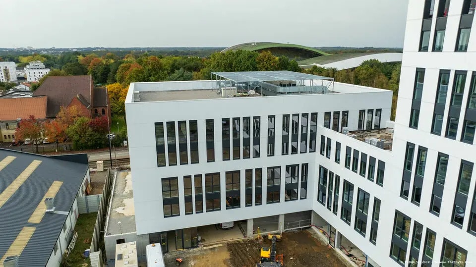 Bureau dans Nantes à louer - Photo de l’immeuble – Image 3 sur 11