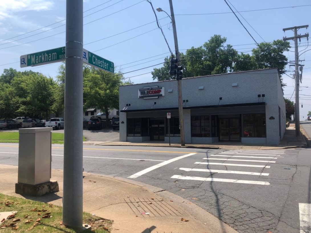 921 W Markham St, Little Rock, AR à vendre Photo de l’immeuble– Image 1 sur 8