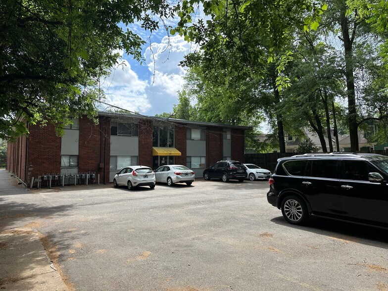 199 S McLean Blvd, Memphis, TN à vendre - Photo de l’immeuble – Image 2 sur 21