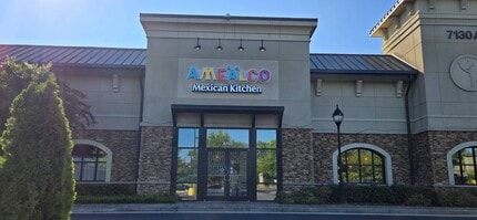 7130 Buford Hwy, Atlanta, GA à louer Photo intérieure– Image 1 sur 7