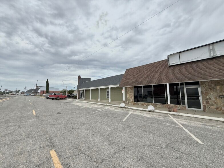 5 SW Railroad St, Hazlehurst, GA à vendre - Photo de l’immeuble – Image 2 sur 14