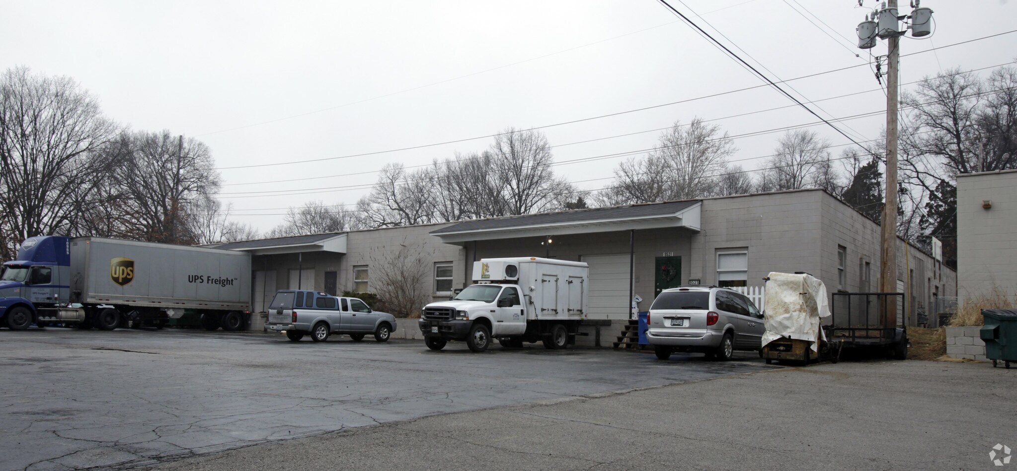 9531-9551 Watson Industrial Park, Crestwood, MO à vendre Photo principale– Image 1 sur 6