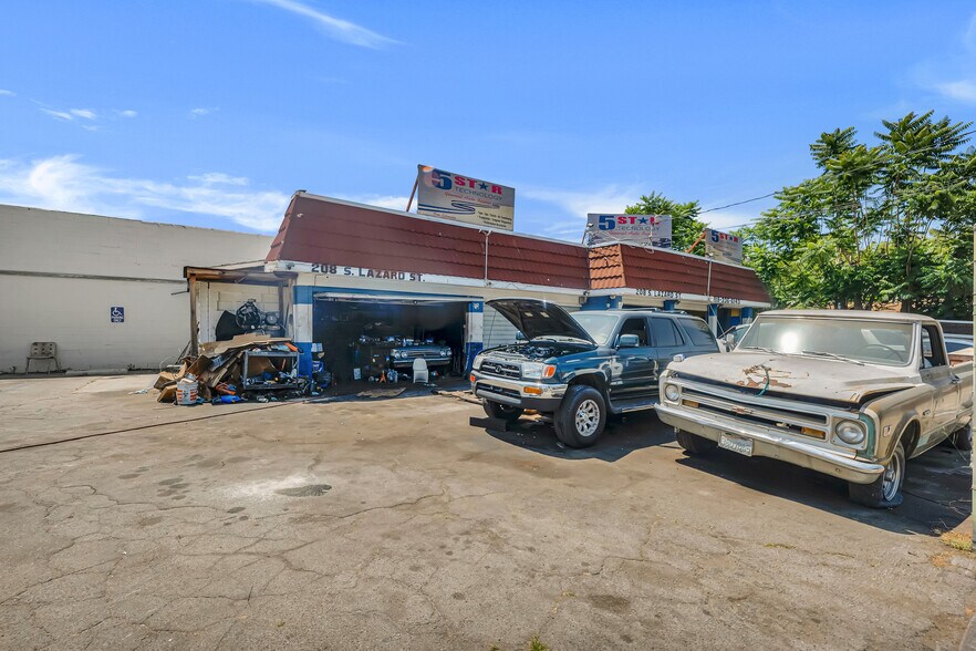 1550 San Fernando Rd, San Fernando, CA à vendre - Photo de l’immeuble – Image 3 sur 23