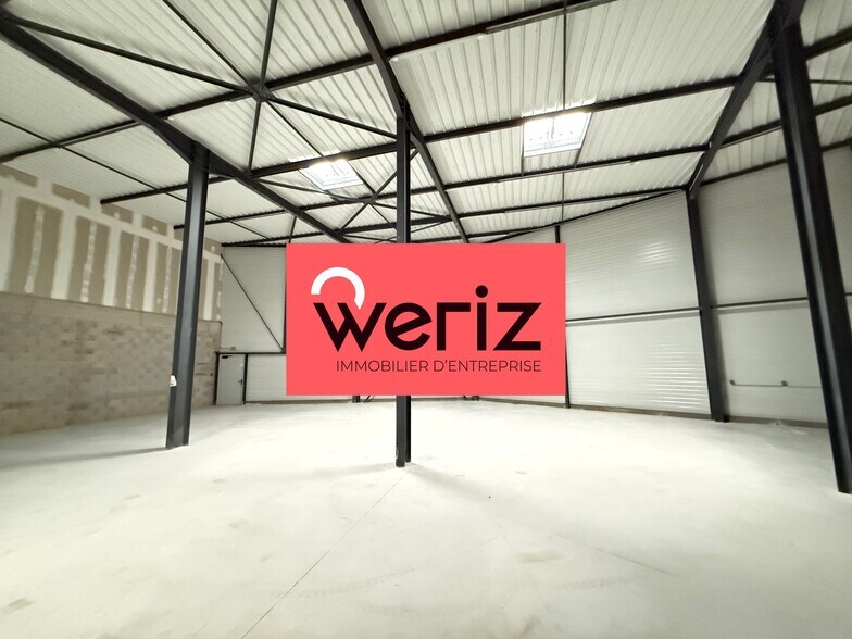 Industriel/Logistique dans Aubagne à louer - Photo de l’immeuble – Image 3 sur 14