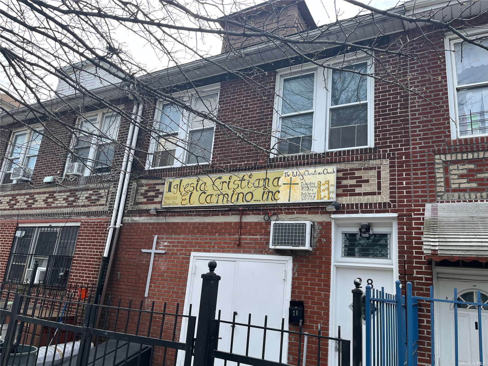 523 Ridgewood Ave, Brooklyn, NY à vendre Photo de l’immeuble– Image 1 sur 10