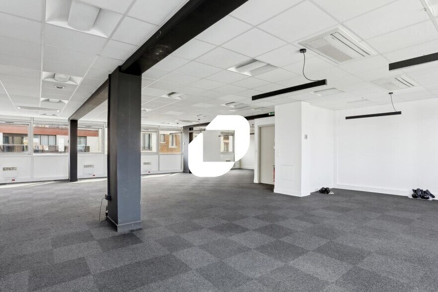 Bureau dans Boulogne-Billancourt à louer - Photo intérieure – Image 2 sur 8
