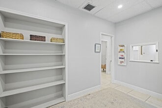 960 W 41st St, Miami Beach, FL à louer Photo intérieure– Image 1 sur 10