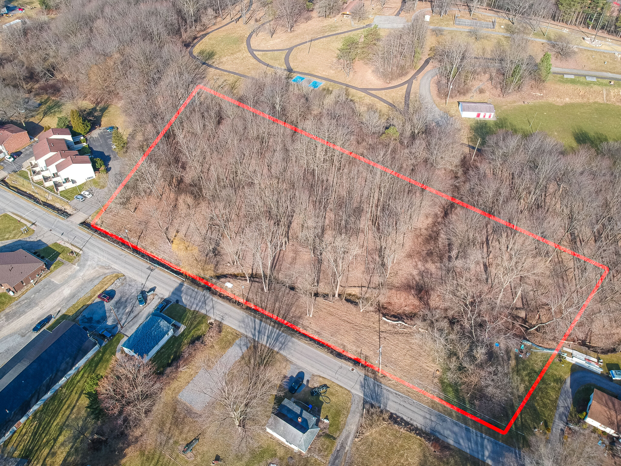 000 Water St, Slippery Rock, PA à vendre Aérien– Image 1 sur 14