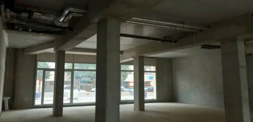 Local commercial dans Aix-en-Provence à louer - Photo de l’immeuble – Image 2 sur 6