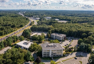 220 Broadway, Lynnfield, MA - VUE AÉRIENNE vue de carte - Image1