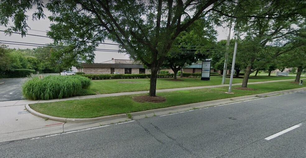 2906-2920 N Arlington Heights Rd, Arlington Heights, IL à louer - Photo de l’immeuble – Image 3 sur 3