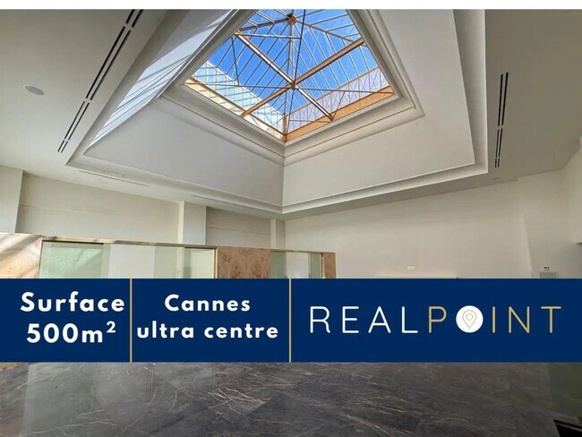 Plus de détails pour Local commercial à louer