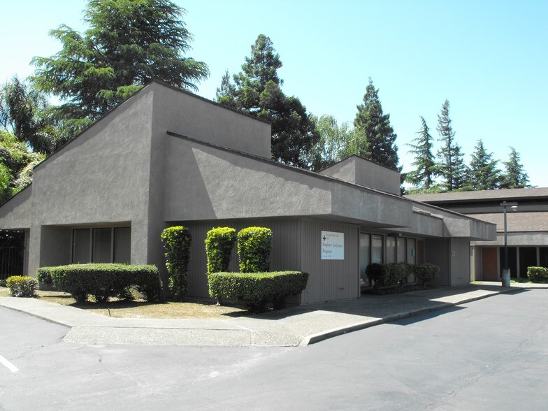 2522 Grand Canal Blvd, Stockton, CA à louer - Photo principale – Image 1 sur 7