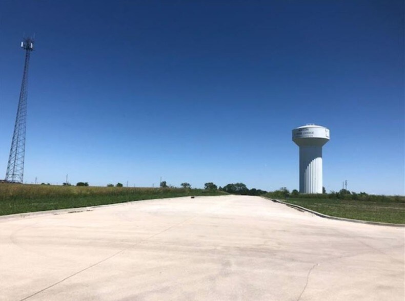 Lot 4 Highway 63, Macon, MO à vendre - Photo de l’immeuble – Image 3 sur 3