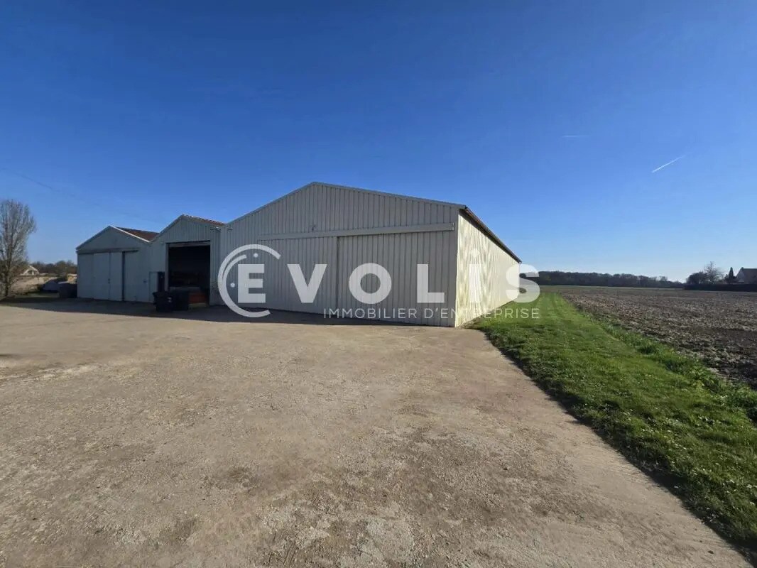 Local d’activités dans Limours à louer Photo de l’immeuble– Image 1 sur 10