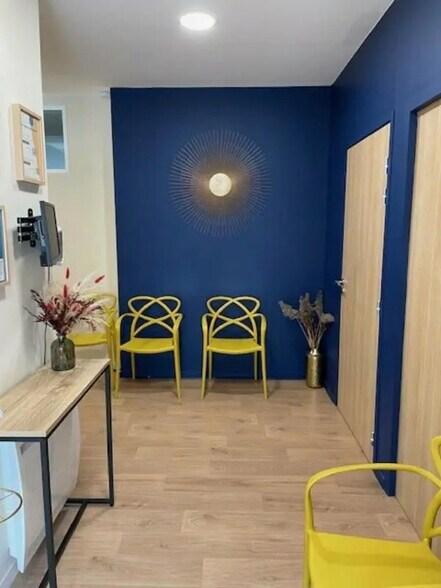 Bureau dans Rennes à vendre - Photo de l’immeuble – Image 2 sur 4