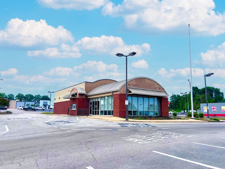 116 Commerce Ave, Lagrange, GA à vendre - Photo principale – Image 1 sur 3