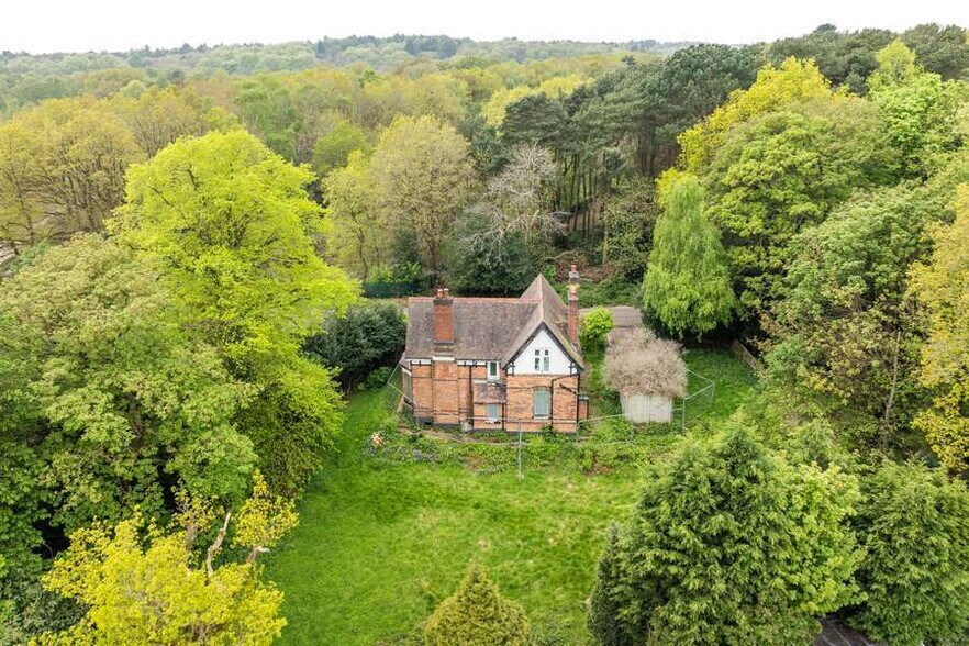 Sutton Park, Sutton Coldfield à vendre - Photo de l’immeuble – Image 2 sur 4