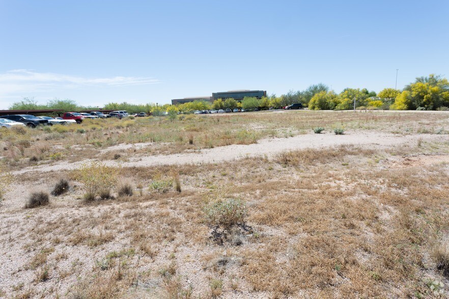 8998 E Bahia Dr, Scottsdale, AZ à louer - Photo principale – Image 1 sur 6