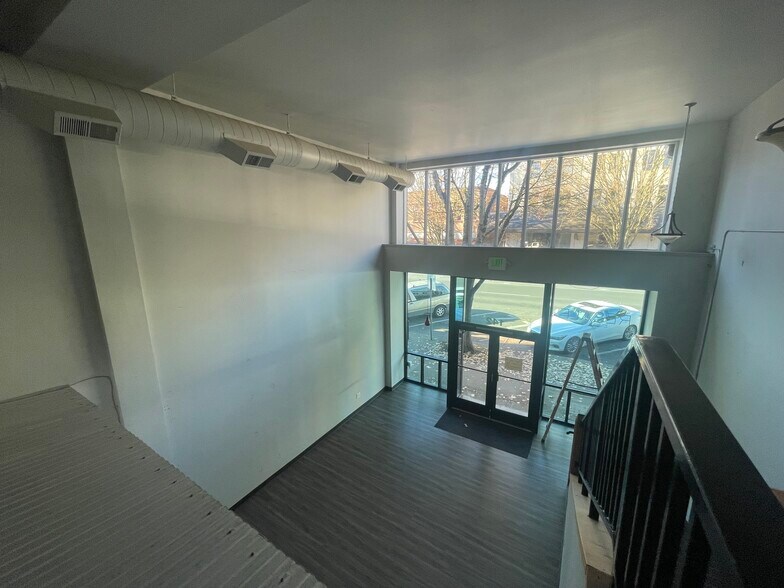 100-150 High St SE, Salem, OR à louer - Photo de l’immeuble – Image 3 sur 5