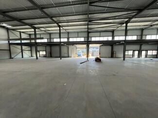 Plus de détails pour 17 Rue Henri Becquerel, Aulnay-sous-Bois - Bureau, Local d'activités à louer