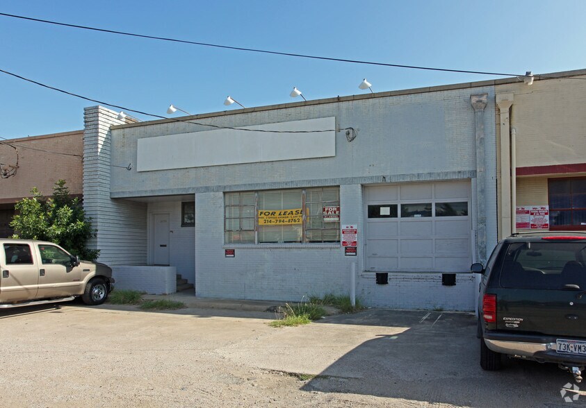 2156 Irving Blvd, Dallas, TX à louer - Photo de l’immeuble – Image 1 sur 4